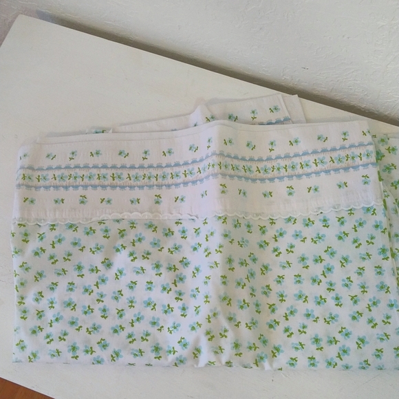 Vintage Fieldcrest One Flat Sheet NWOT - Picture 3 of 3